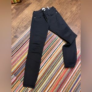 Frame black skinny jeans